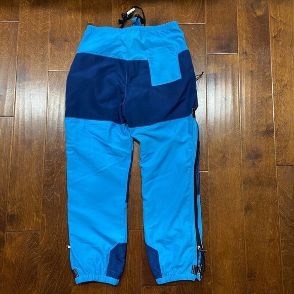 Round Two Avalanche Hiking Cargo Pants Blue Men's Size Medium NWT - Picture 3 of 6